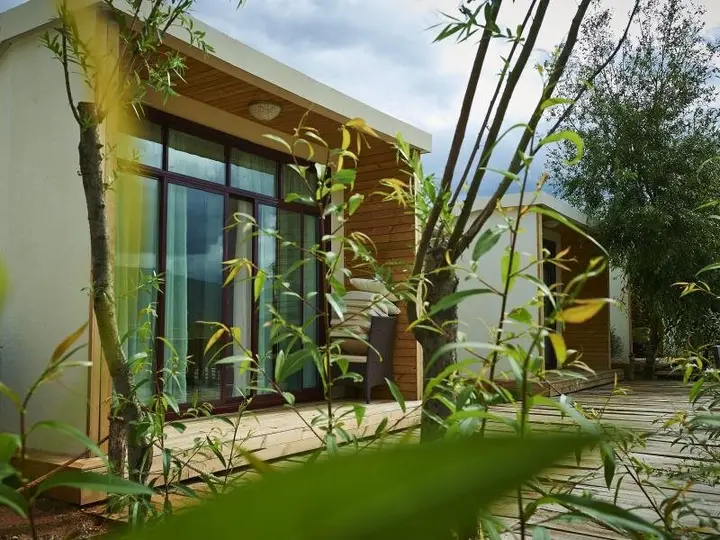 Лицзян: Lijiang Scenery Retreats Lake Front Villa Resort