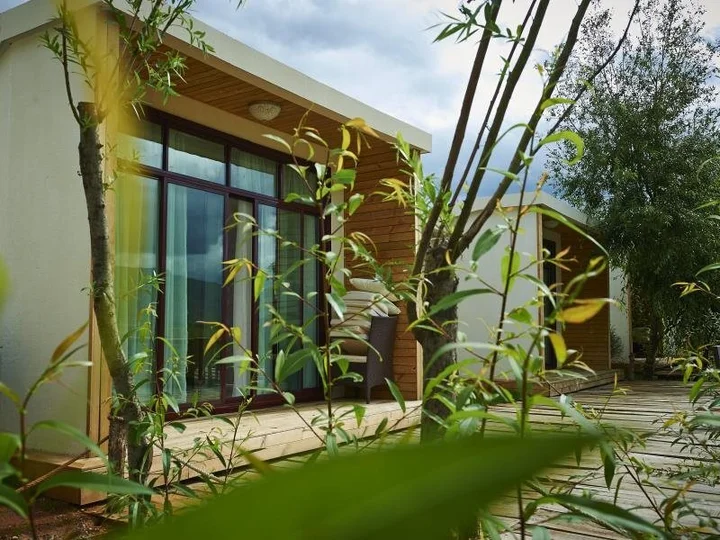 Лицзян: Lijiang Scenery Retreats Lake Front Villa Resort