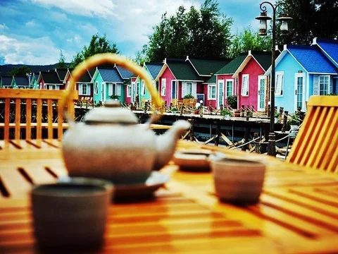 Лицзян: Lijiang Scenery Retreats Lake Front Villa Resort
