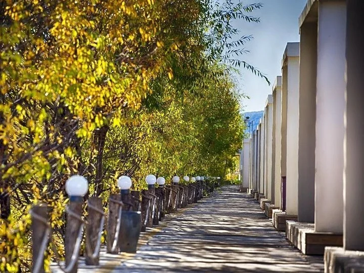 Лицзян: Lijiang Scenery Retreats Lake Front Villa Resort