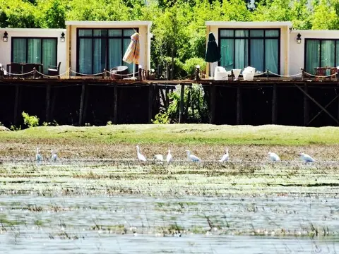 Лицзян: Lijiang Scenery Retreats Lake Front Villa Resort