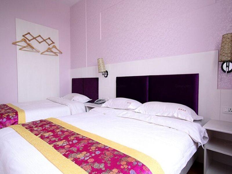 Гуйлинь: Guilin Baiyangnianhua Hotel