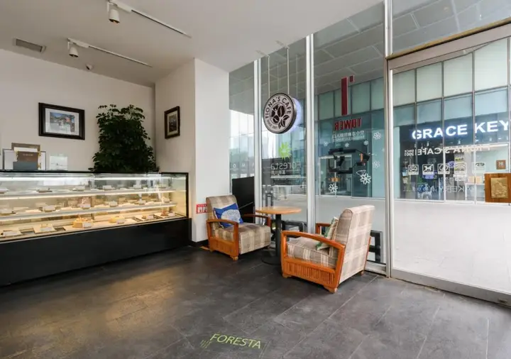 carousel image 2