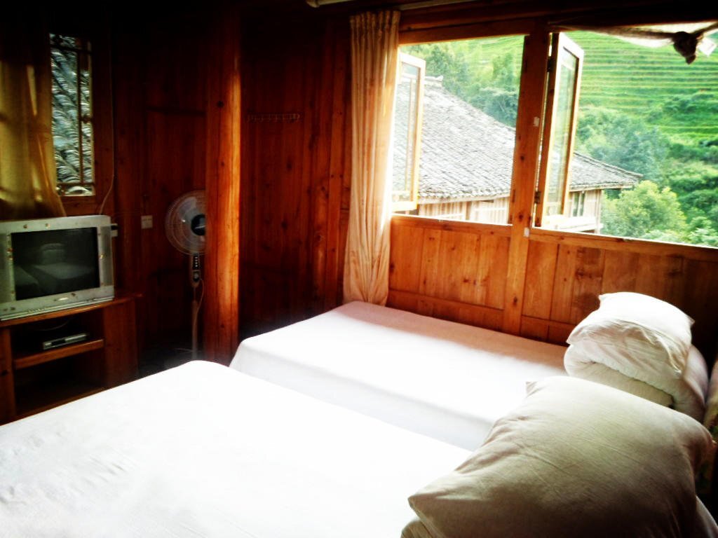 Longsheng: Ju You Mountain Villa