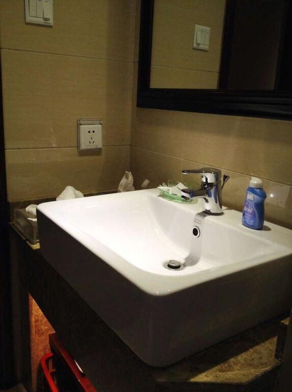Чэнду: Shunfeng International Hotel