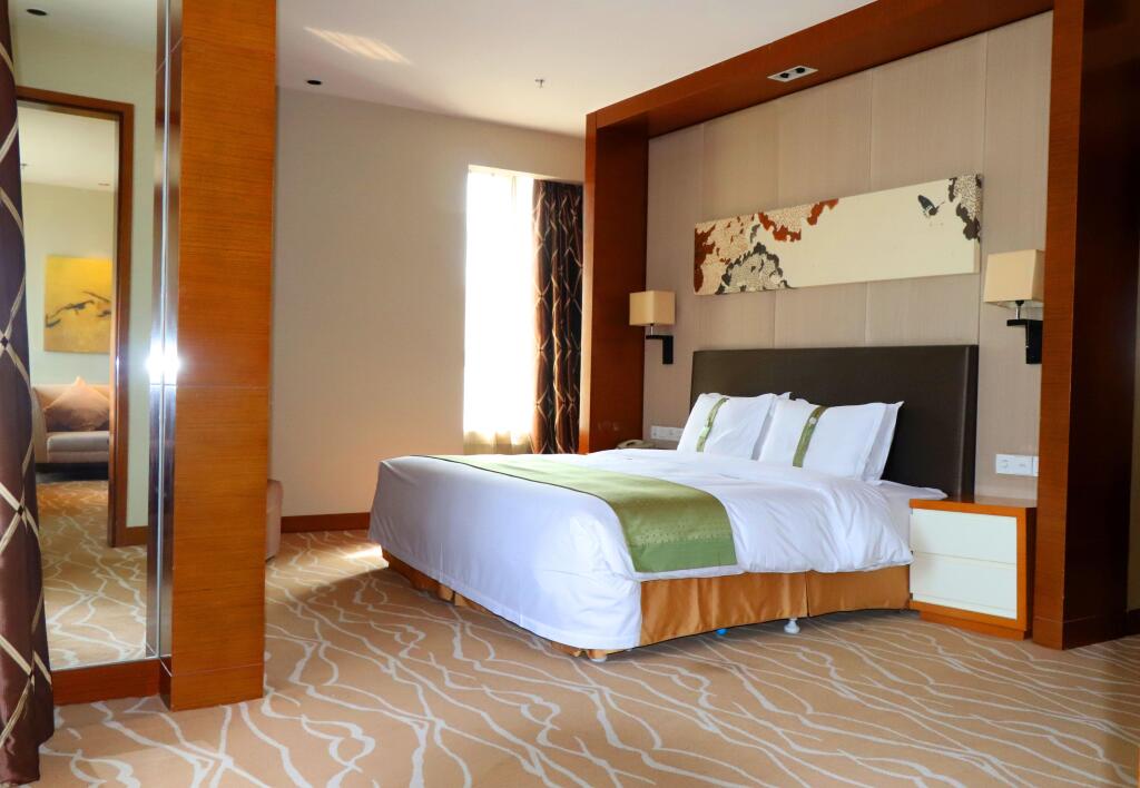 Паниин: Holiday Inn Panjin Aqua City by IHG