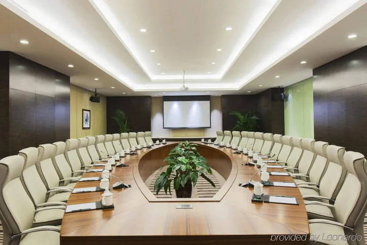 Паниин: Holiday Inn Panjin Aqua City by IHG