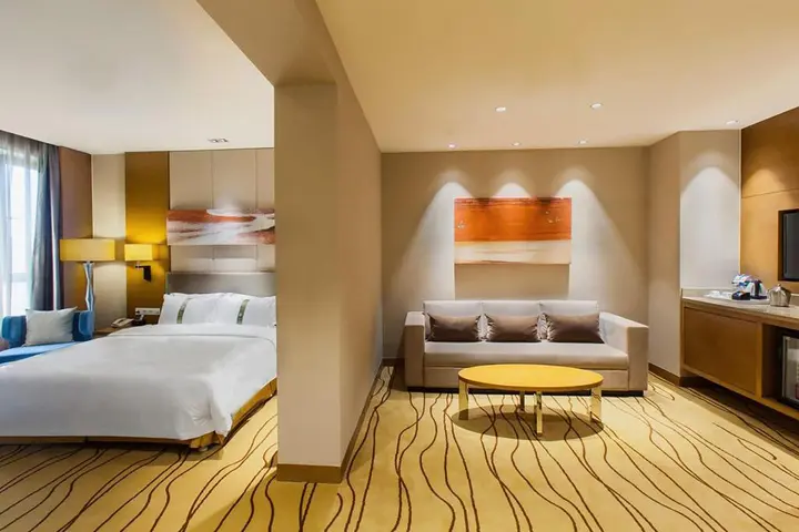 Паниин: Holiday Inn Panjin Aqua City by IHG
