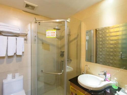 Иу: Kai Yi Te Hotel