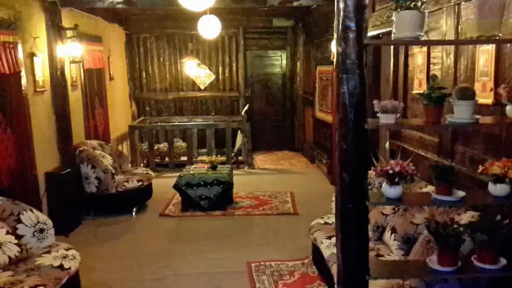 Шангри-Ла: Shangri-La Timeless Inn