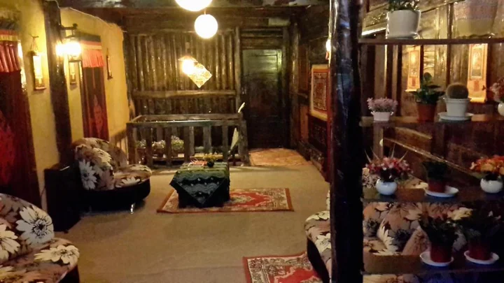 Шангри-Ла: Shangri-La Timeless Inn