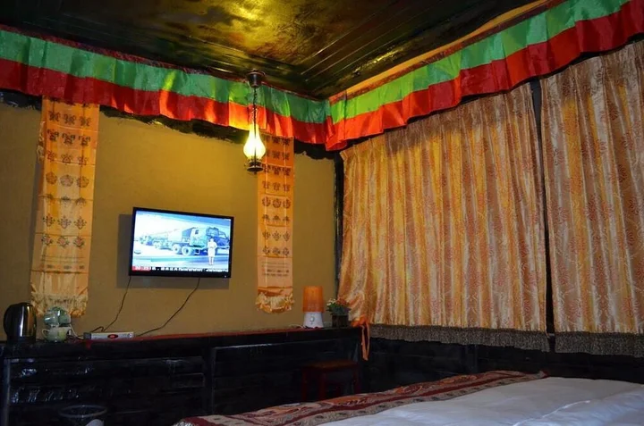 Шангри-Ла: Shangri-La Timeless Inn