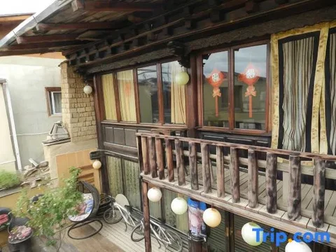 Шангри-Ла: Shangri-La Timeless Inn