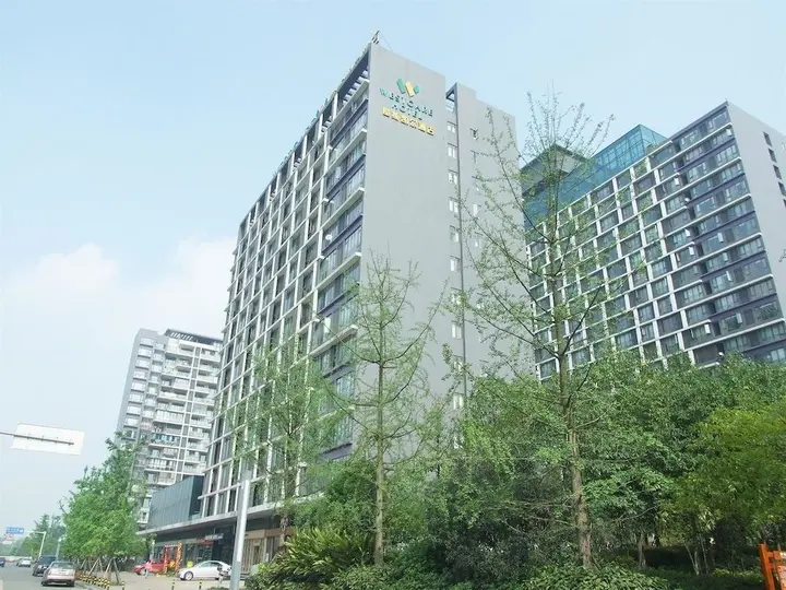 Чэнду: Chengdu West Care Hotel