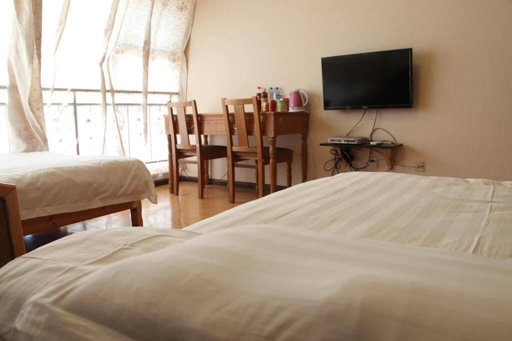 Куньмин: Saijia Hotel - Shanghai Salong Branch