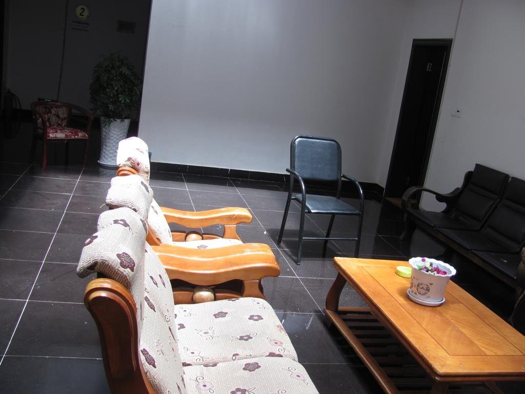 Шангри-Ла: Kawagebo Hotel