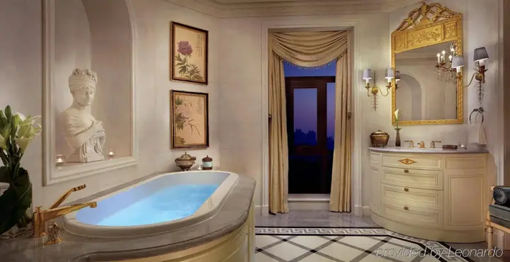 Тяньцзинь: The Ritz-Carlton, Tianjin