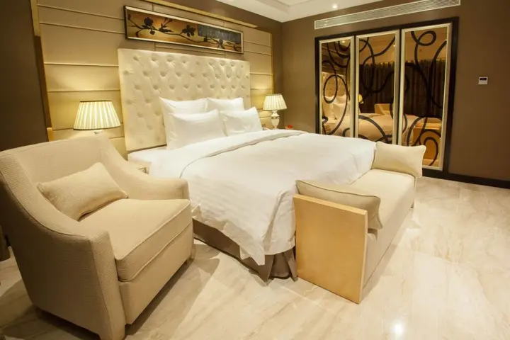 Наньнин: Nanning Landmark Hotel