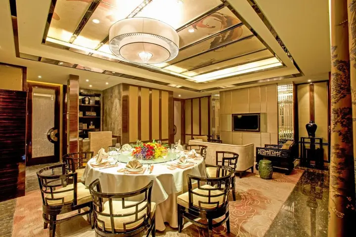 Наньнин: Nanning Landmark Hotel