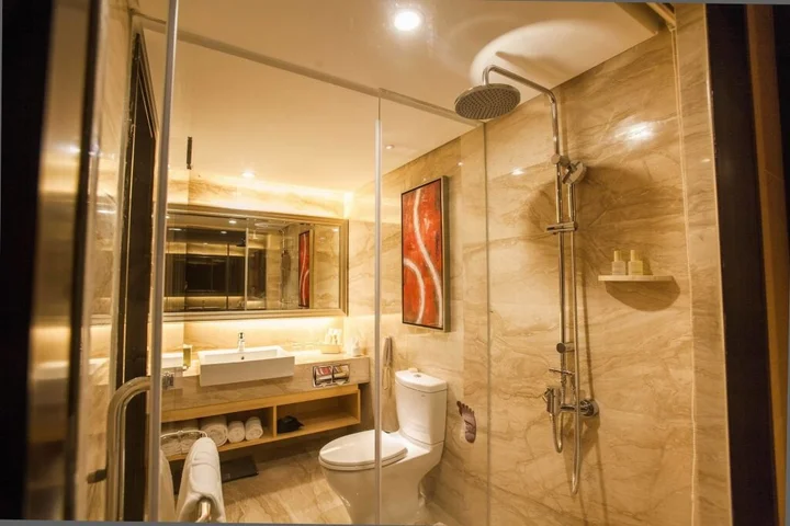 Наньнин: Nanning Landmark Hotel
