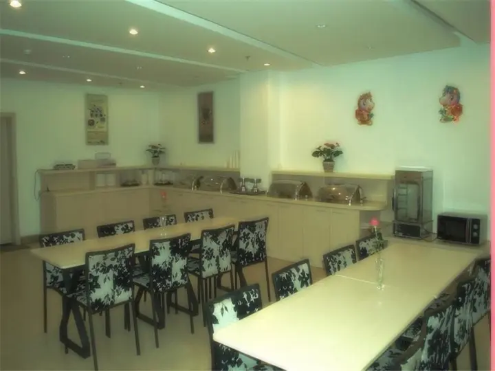 Куньмин: Fairyland Hotel Kunming East Station Branch