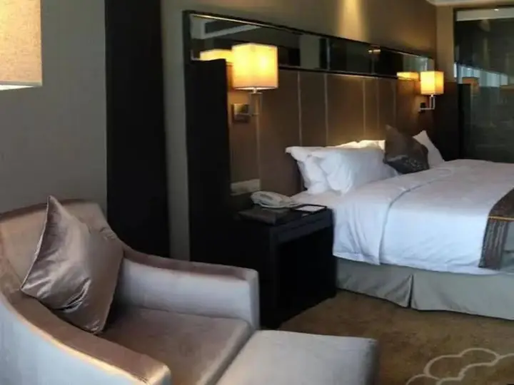 Ухань: Days Hotel Hualing Wuhan