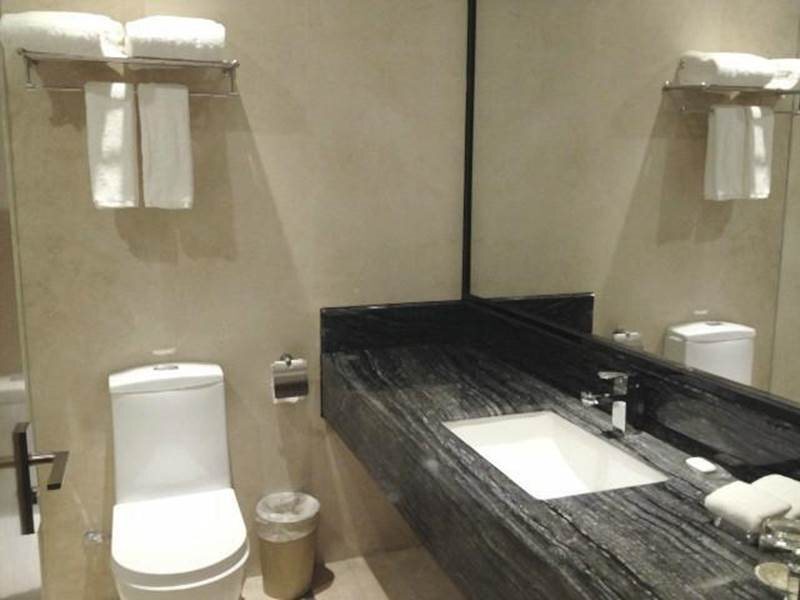 Шэньчжэнь: Dynasty Business Hotel
