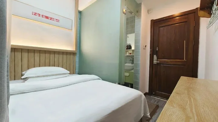 Чжанцзяцзе: Tianmen Hotel