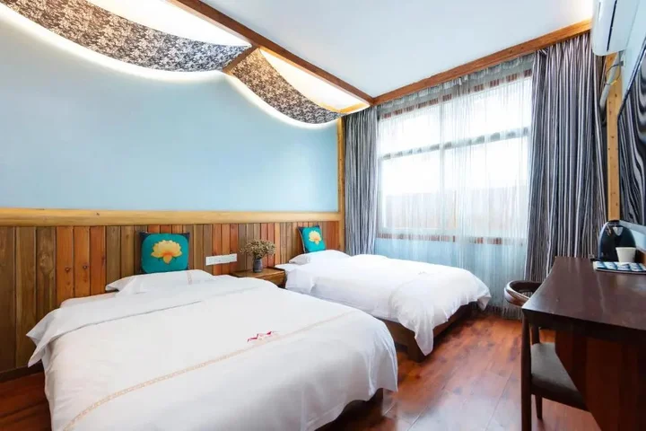 Чжанцзяцзе: Tianmen Hotel
