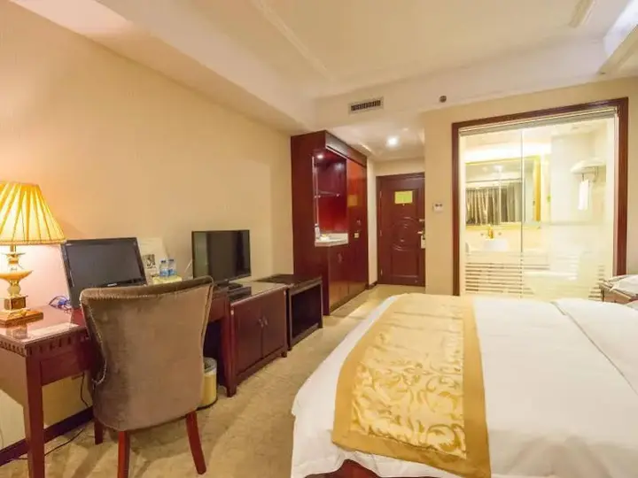 Гуйлинь: Vienna Hotel Guilin Airport Road