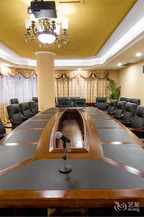 Гуйлинь: Vienna Hotel Guilin Airport Road