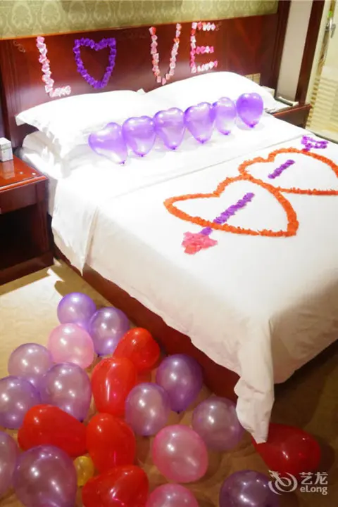 Гуйлинь: Vienna Hotel Guilin Airport Road
