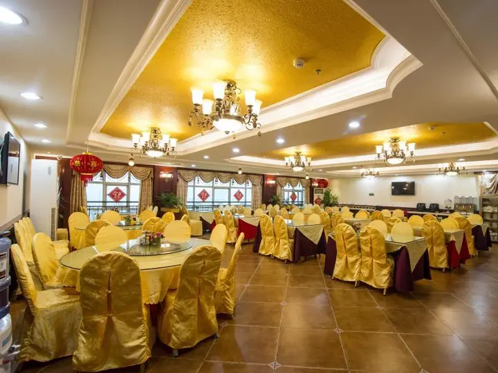 Гуйлинь: Vienna Hotel Guilin Airport Road