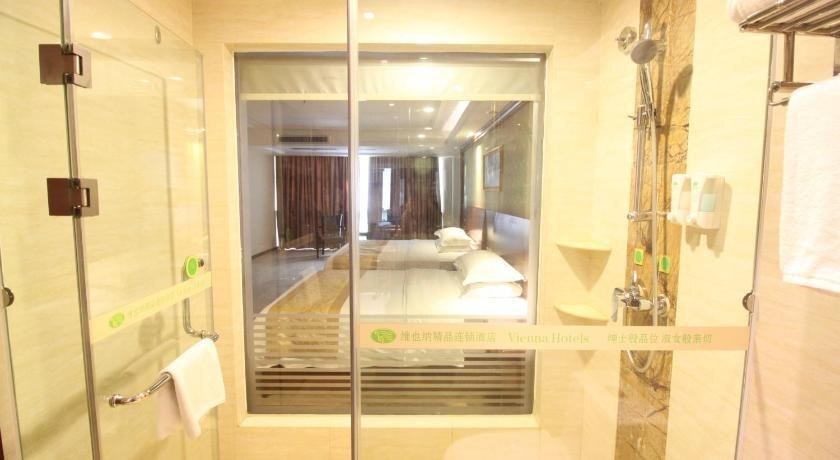 Гуйлинь: Vienna Hotel Guilin Airport Road