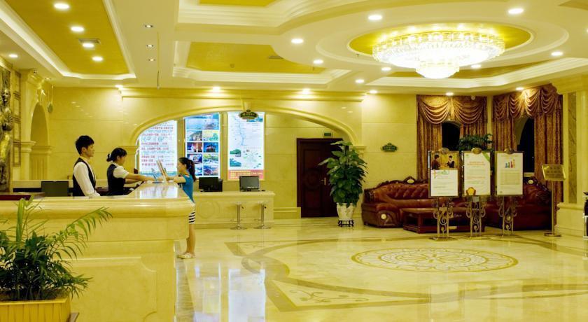 Гуйлинь: Vienna Hotel Guilin Airport Road