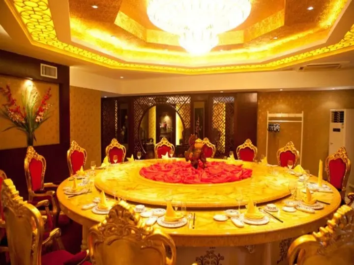 Аньцин: Country Garden Phoenix Hotel Anqing