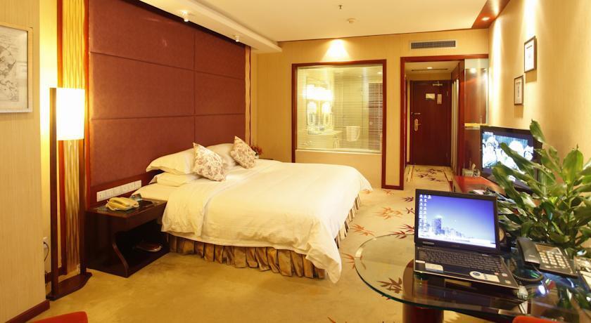 Чэнду: Brilliance Garden Hotel
