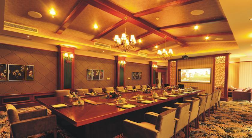 Чэнду: Brilliance Garden Hotel