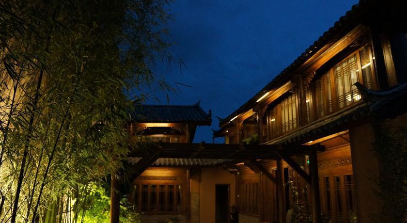 Лицзян: Lijiang Sadhu Inn