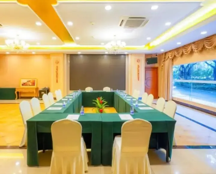 Гуйлинь: Guilin Vienna Hotel Zhongshan Road Branch