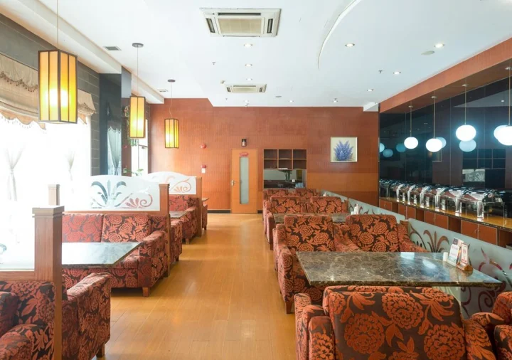 Шэньчжэнь: Harmony Business Hotel