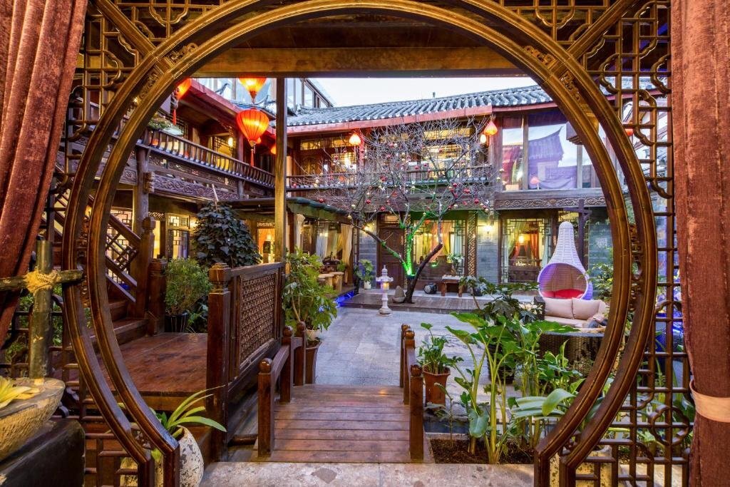 Lijiang Yuntian Palace Hotel — фото 3