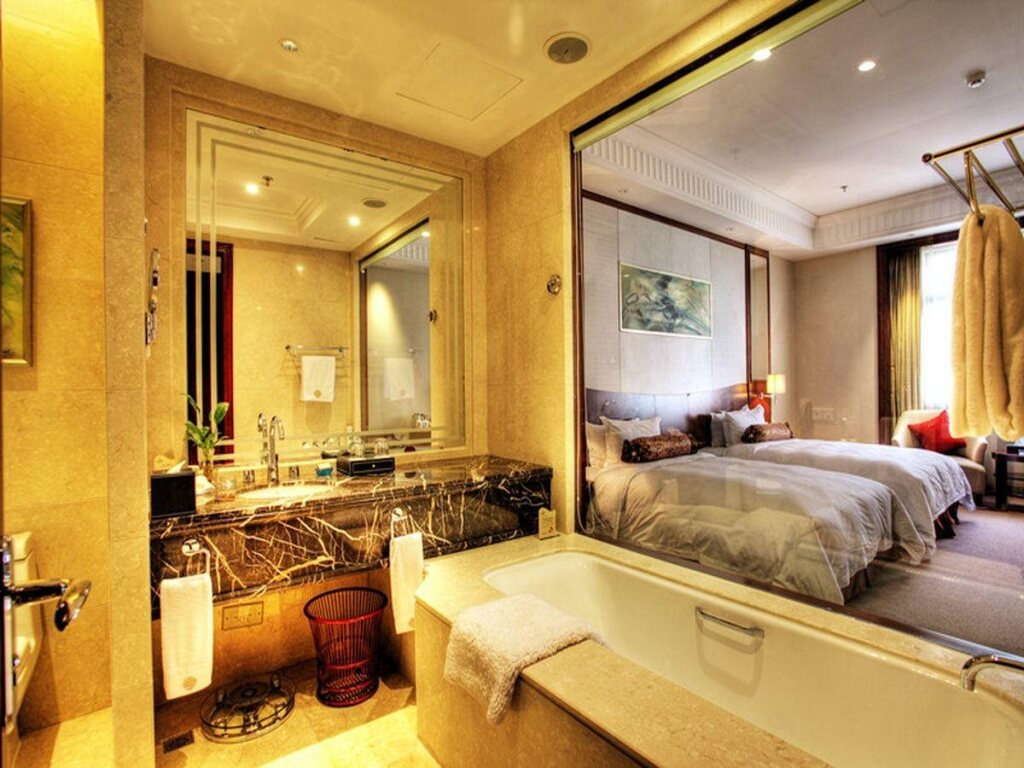 Шанхай: Longqi Jianguo Hotel
