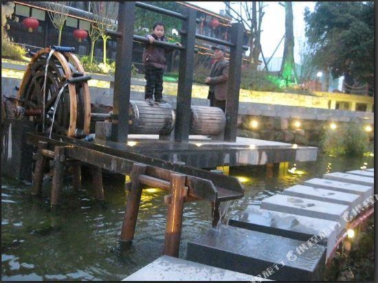 Чэнду: Xinglong Inn