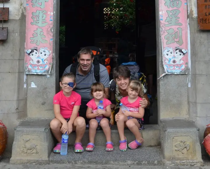 Лунъянь: Longyan Yongding Tulou Fuyulou Changdi Inn