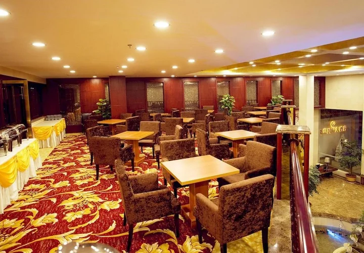 Гуйлинь: Guilin Golden Crown International Hotel