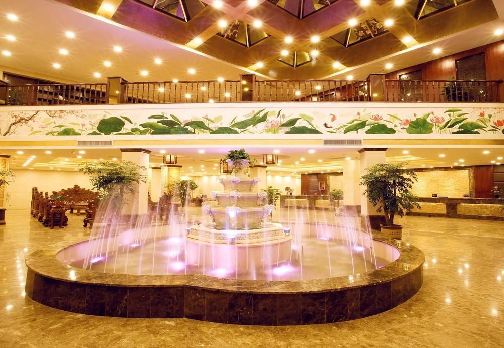 Гуйлинь: Guilin Golden Crown International Hotel