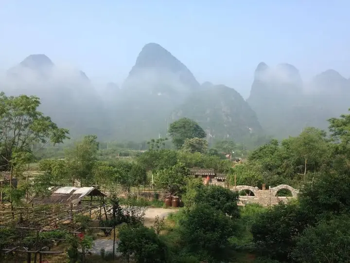 Яншо: Yangshuo Ecofarm Lodge