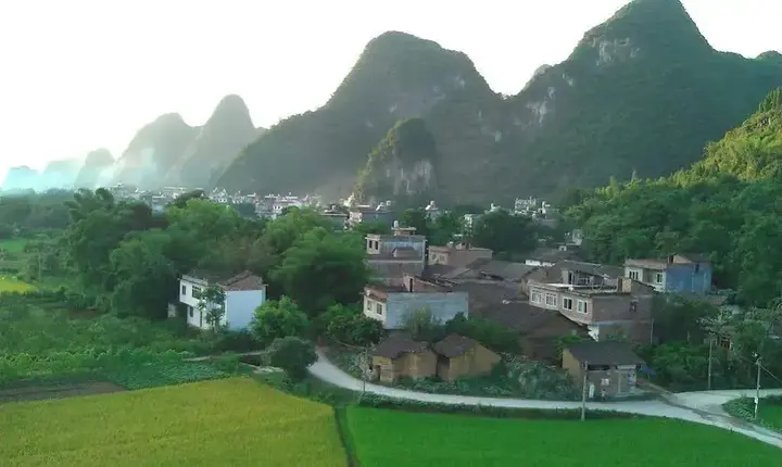 Яншо: Yangshuo Ecofarm Lodge