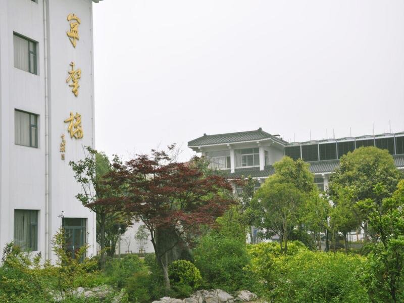 Xuzhou Yunquan Hotel — фото 1